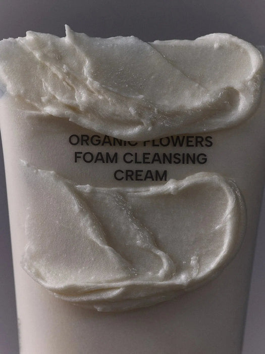 Organic Flowers Foam Cleansing Cream WHAMISA
